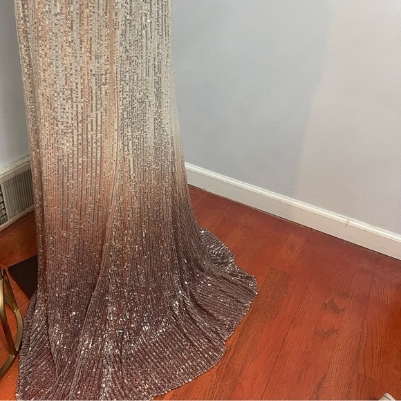 Ieena Mac Duggal Ombré Sequined Twisted Chest Mermaid Gown - New W/ Tag- Reemoly - Picture 11 of 15